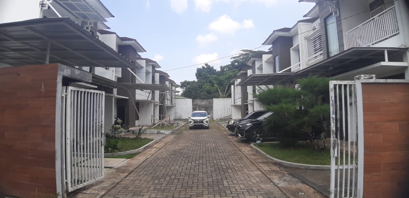 KOMPLEK MERPATI TOWN HOUSE — foto 5