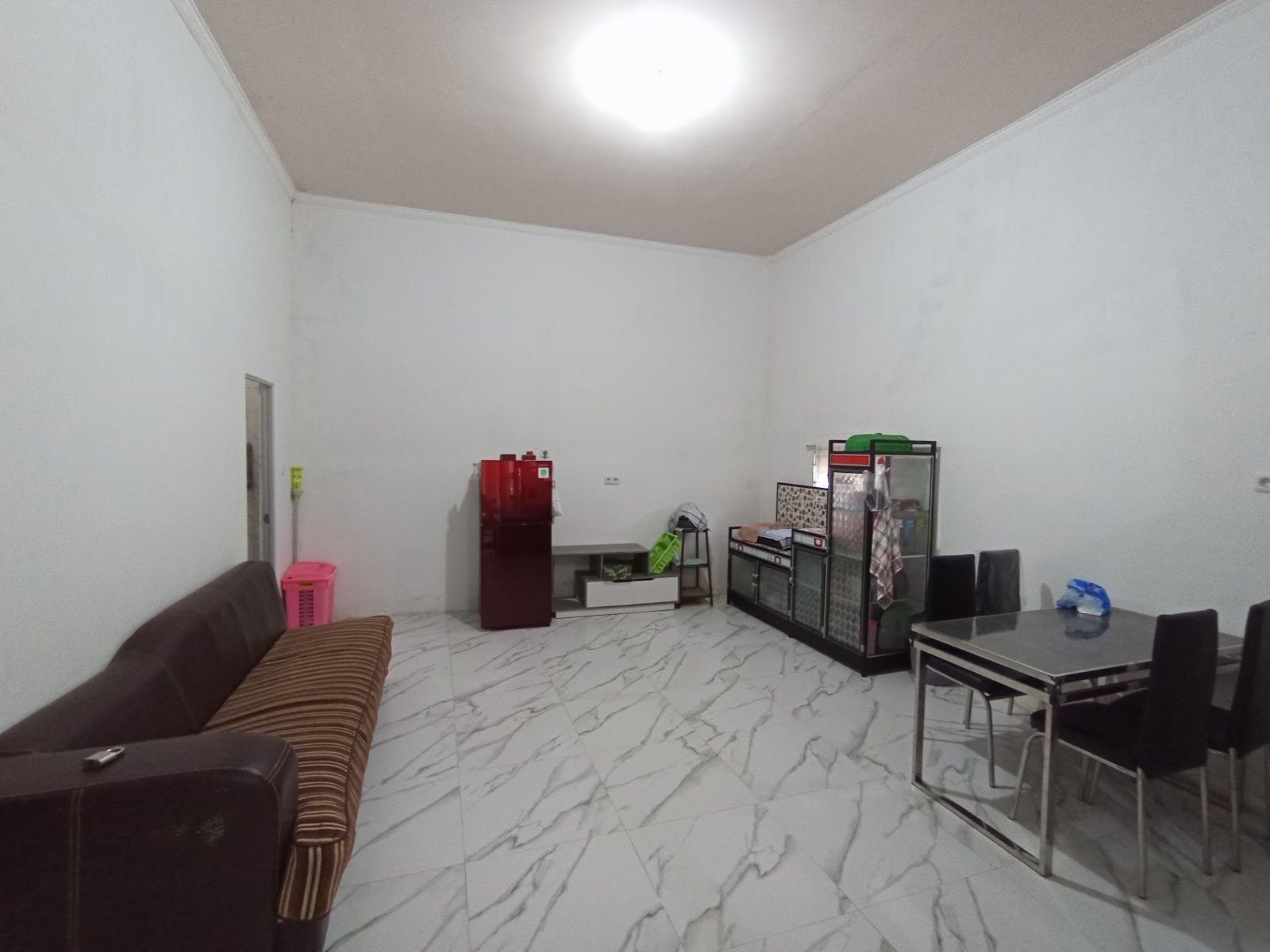 Rumah siap huni type 80 — foto 3