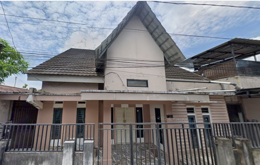 Rumah Seken 2 Lantai di Sungai Raya dalam — foto 2
