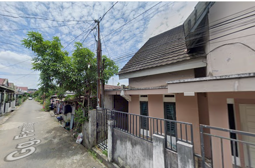 Rumah Seken 2 Lantai di Sungai Raya dalam — foto 3