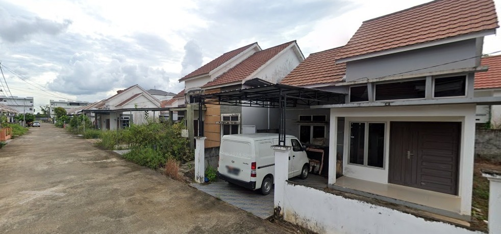 Rumah Seken Type 45 di Komplek Elit — foto 4